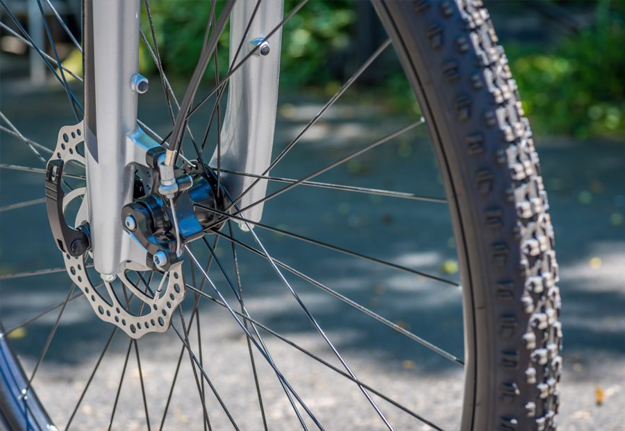 Auf dem Bild sieht man nur Fahrradspeichen